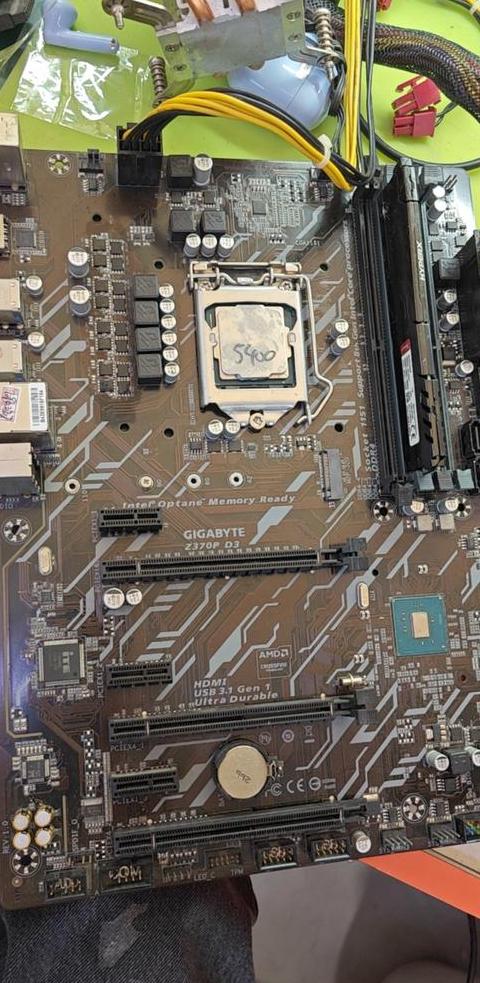 技嘉z370主板怎么插线